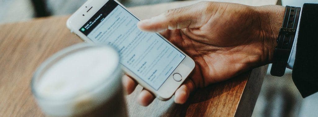 Appar att använda när du väntar på försenade flyg